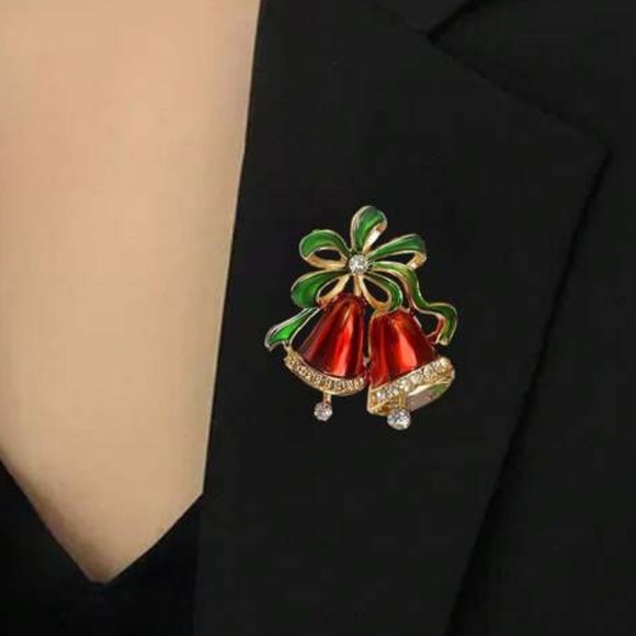 Vintage Bell Christmas Pin - Picture 5 of 5